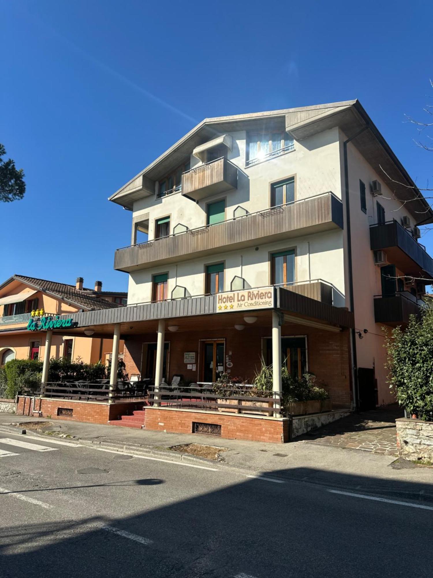 Hotel La Riviera