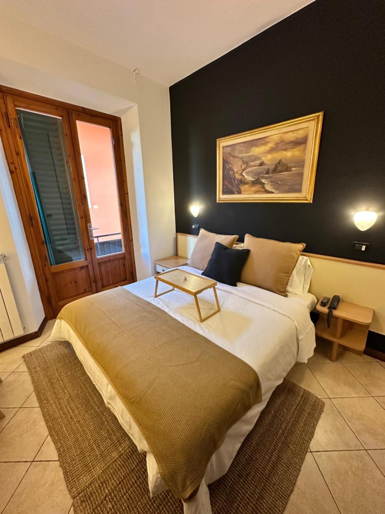 Hotel La Riviera 3*